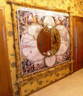 Элемент интерьера в холле