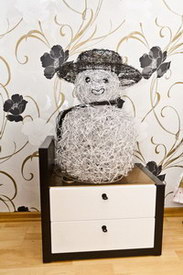 Светильники подобраны хозяйкой вполне удачно.