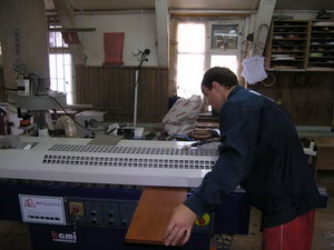 Оклеиваниеторцев ДСПл