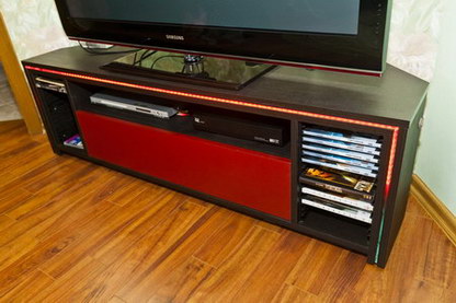 Столик, тумба 4